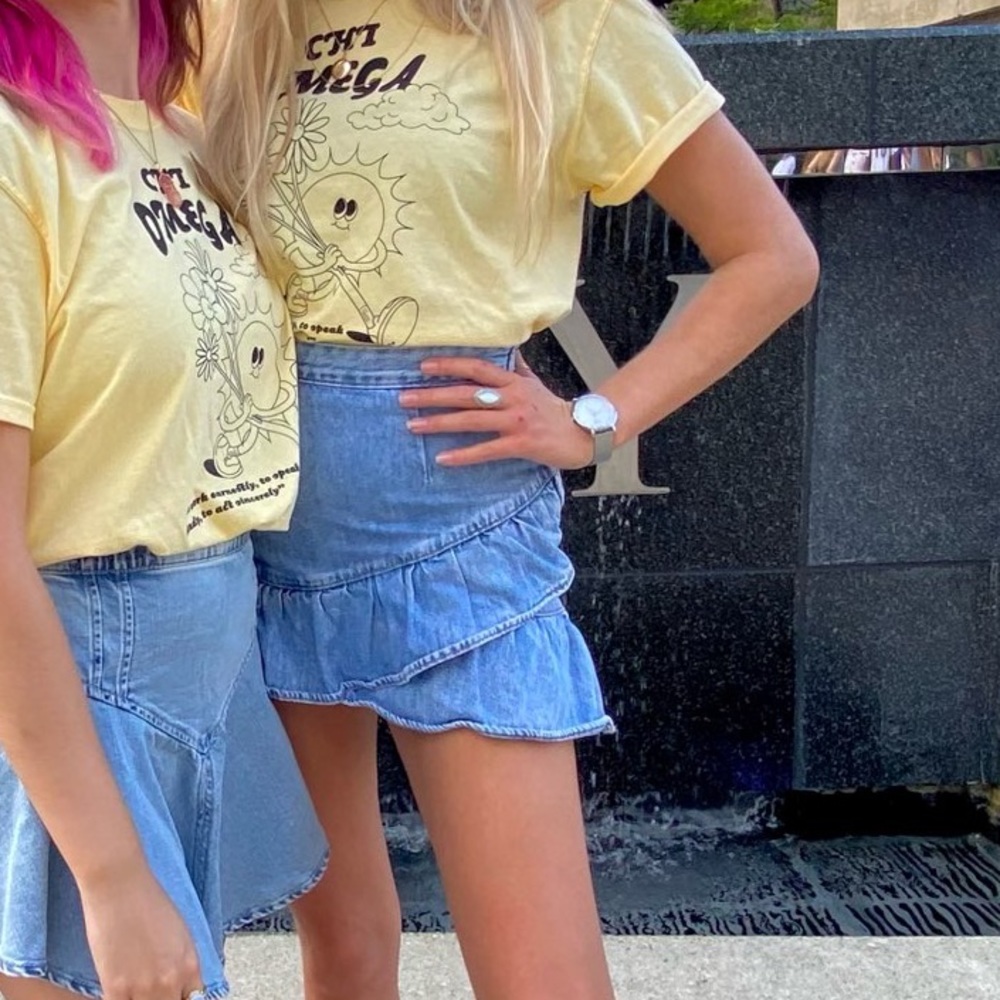 Hollister Denim skirt size 5